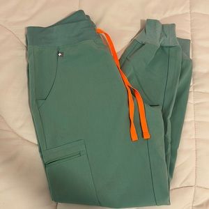 Figs jogger scrub pants